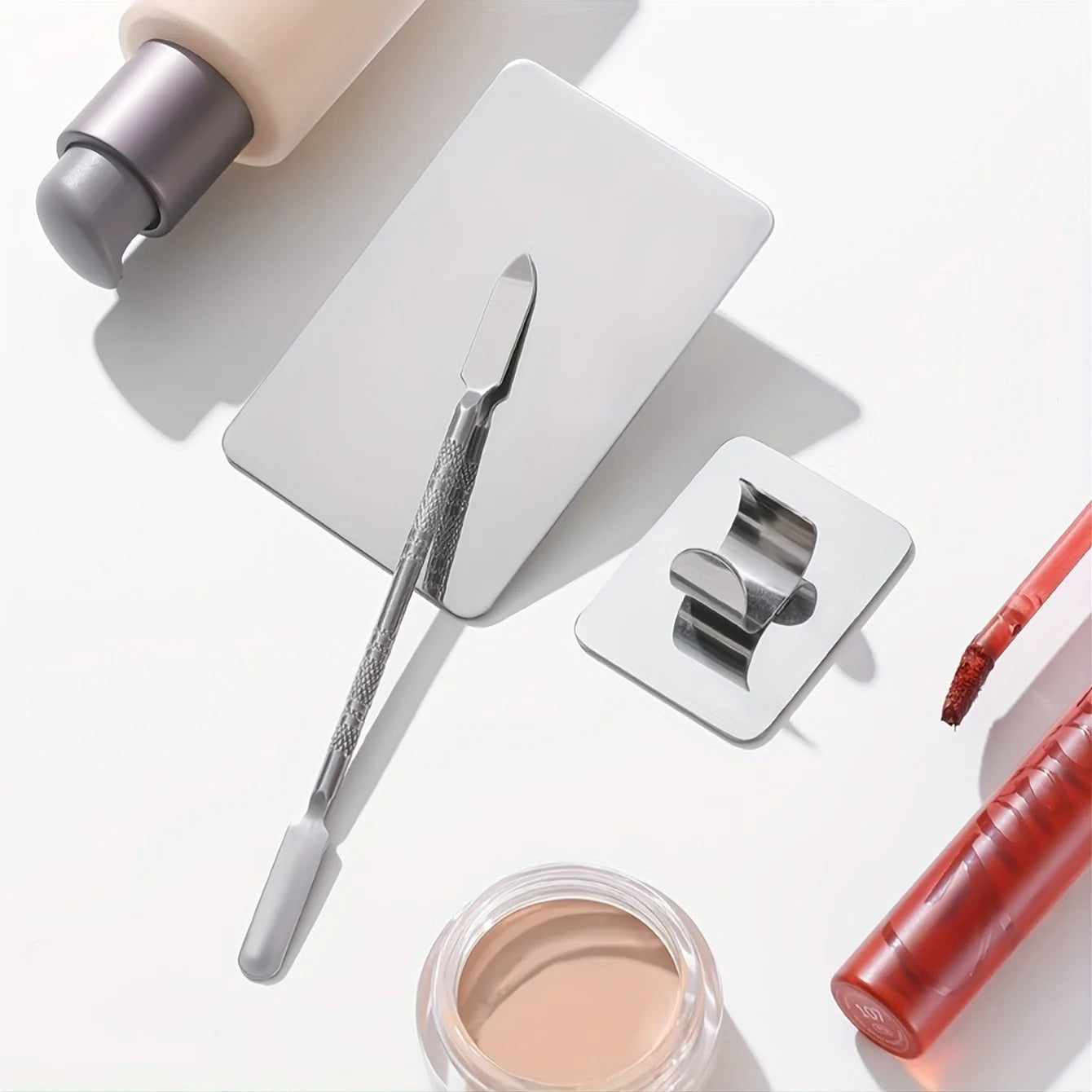 Makeup Mixing Palette Kiss Date Makeup Spatula Palette with Foundation Spatula